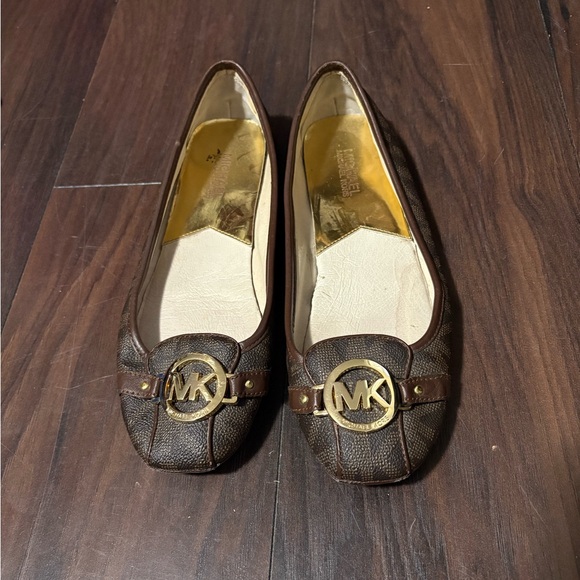 Michael Kors size 10M Brown Loafers/Flats Ballet Shoes, gold accents, leather - Picture 2 of 7